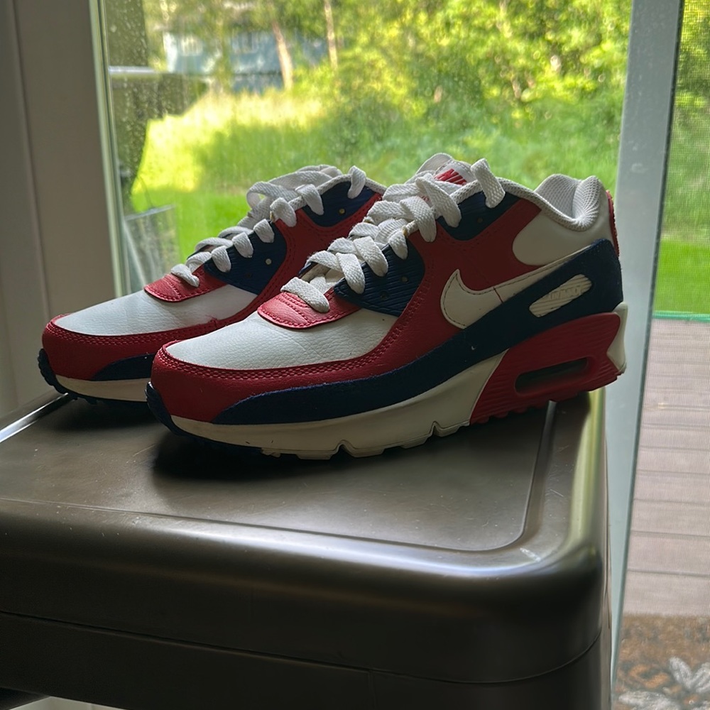 Nike kids size 5.5 Red white and blue